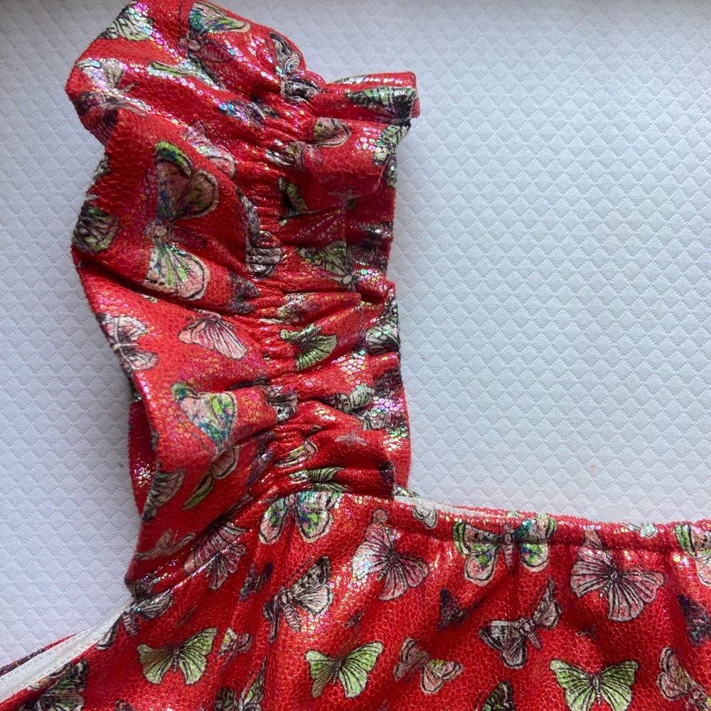 Red Two Piece Butterfly Set - Picture 5 of 6